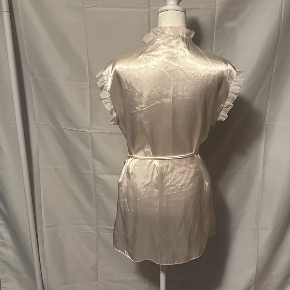 Silky Robe with Ruffles & Double Wrap Strings - Picture 3 of 3